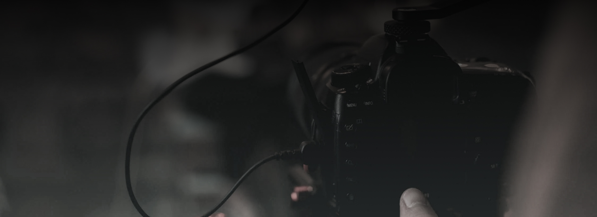 Artronomi olarak bir çok Reklam Filmi, Tanıtım Filmi, 2D-3D Animasyon filmlerine imzamızı attık.